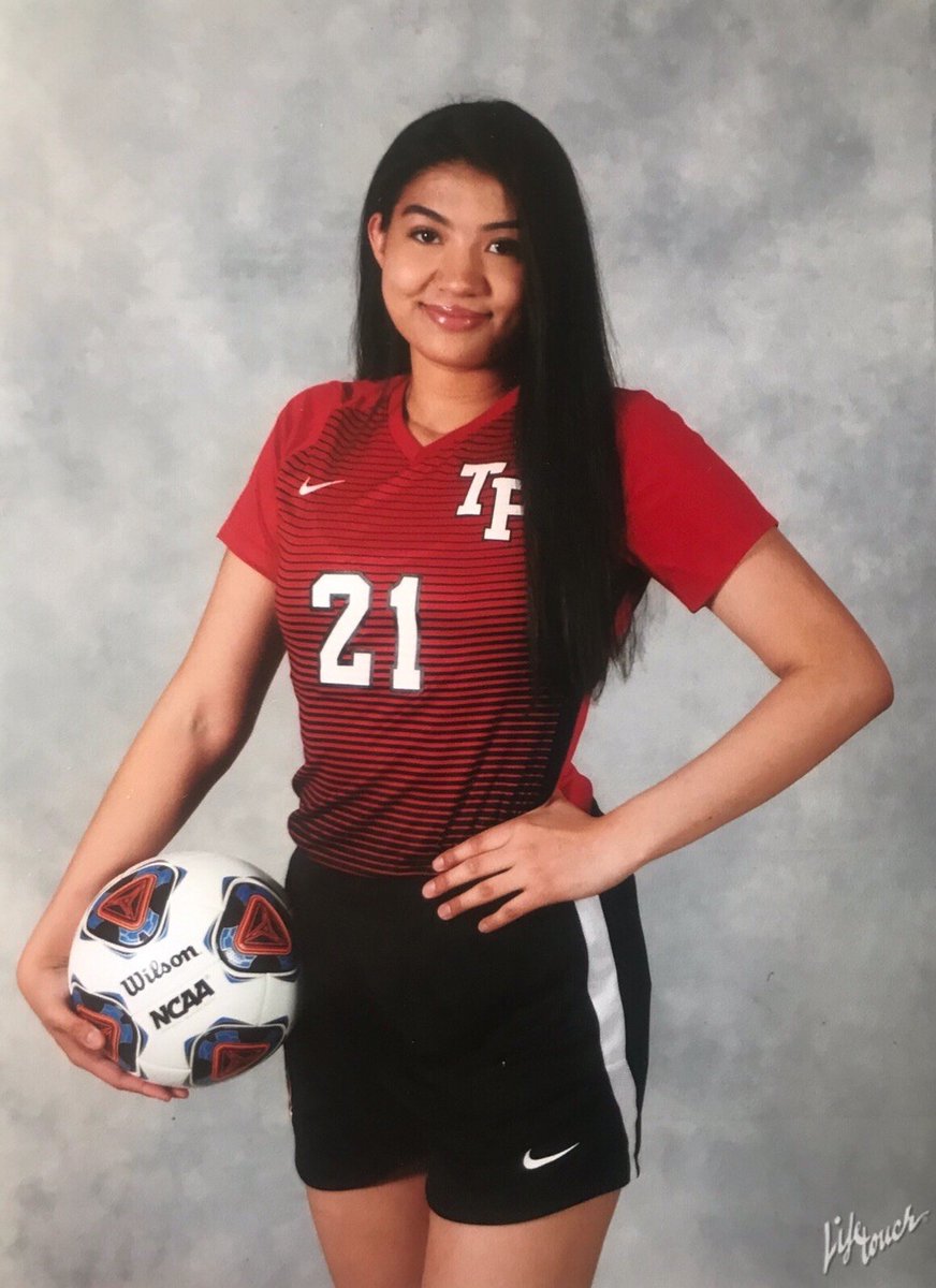 TPTitansSoccer's tweet photo. SENIOR SHOUTOUT to Carolina Padilla! Carolina has been a keeper for us for 4 years. She has been one of our most improved players over that time and was set to have an impressive season! We will miss Carolina's fun personality and competitiveness! #Classof2020 #TinleyTitanPride https://t.co/w3CJvRGHg1