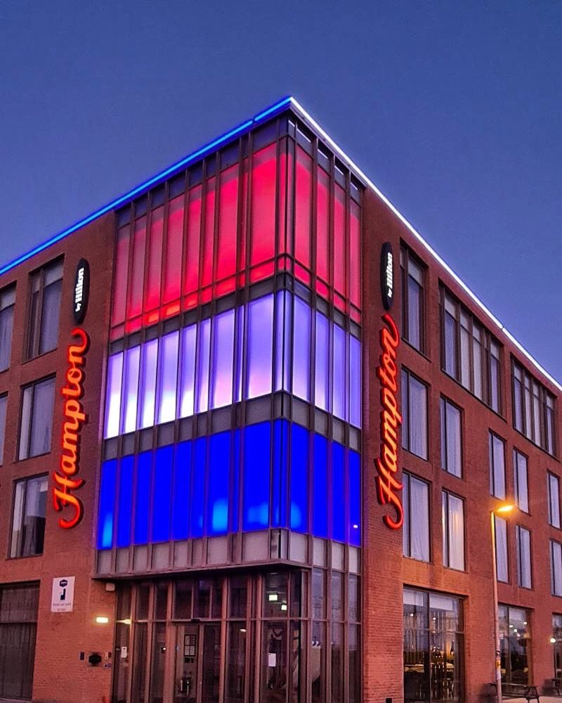 HBHBPL's tweet image. Tonight we shine bright, with the colours of red white and blue we celebrate the VE Day anniversary.

#VE75 🇬🇧