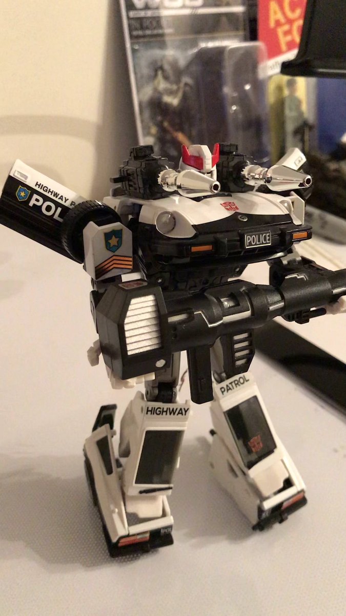 NathanWebb16's tweet photo. 3D #transformers #toyphotography Check out this #Fyuse! https://t.co/B87y4flE7D https://t.co/Y5wsvLoyA0