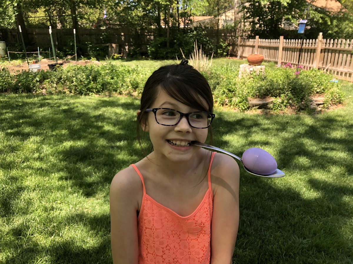 EbethGraber's tweet photo. #NationalFieldDay #GraberGirlsDoFieldDay #FieldDayInPlace https://t.co/9xBDI1Wtoj