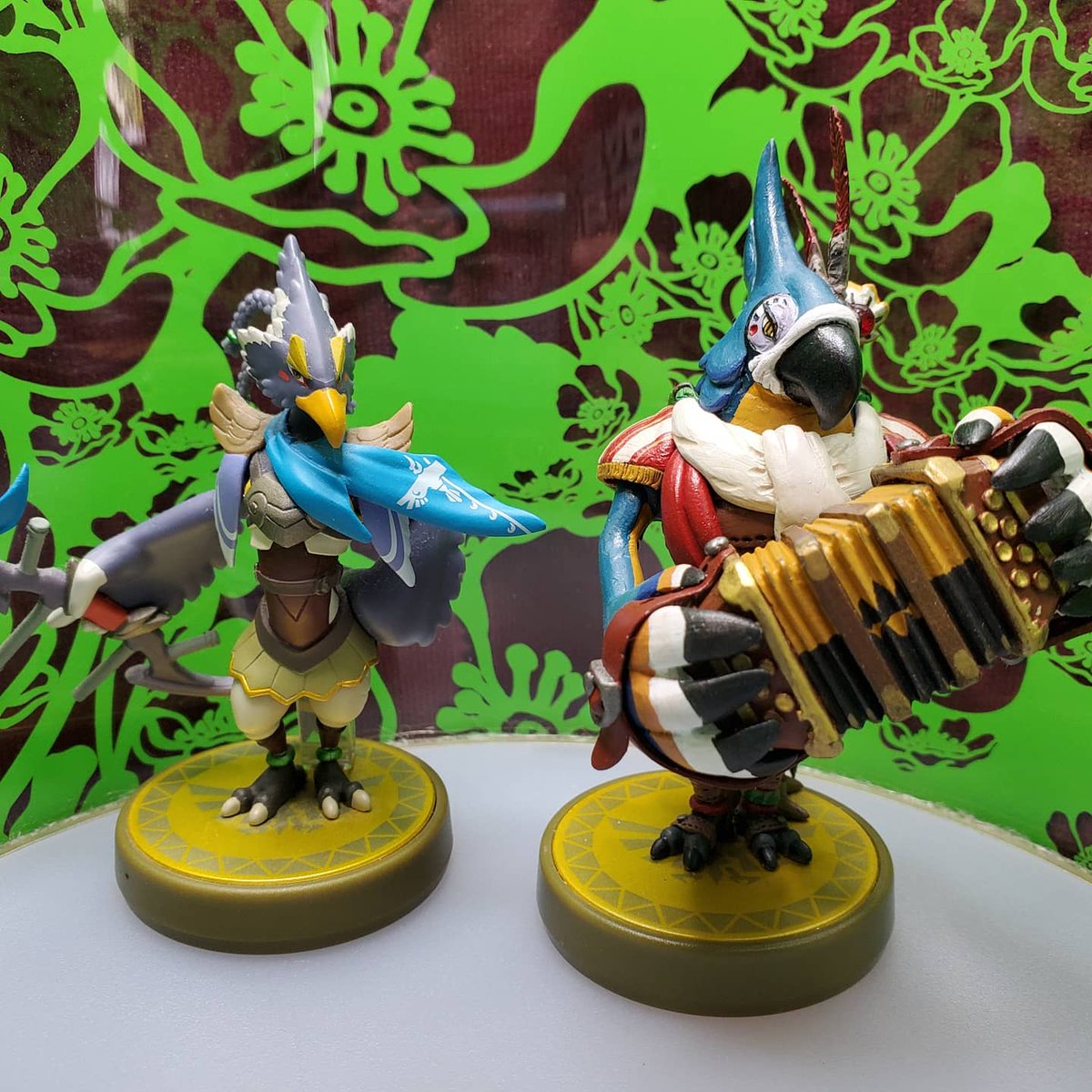TrevnickT's tweet photo. #customamiibo #amiibocustom #customfigure #Zelda
#zeldabreathofthewild #Kass
https://t.co/KQ3A6tSXDe https://t.co/snEkntwld2