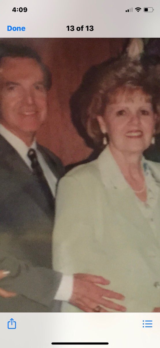 AlexClattenburg's tweet photo. My beautiful and wonderful sister just passed away today. She was always so loving and kind to everyone. I miss you Lois. You are loved https://t.co/KrHWZINq04