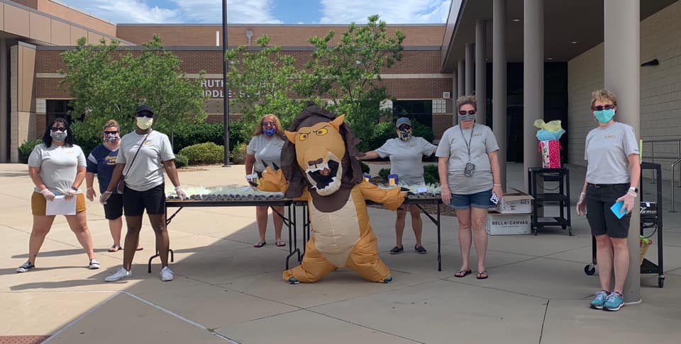 DowellMS's tweet photo. Teacher Appreciation Week was a success!!! Thank you to our amazing PTO for their help and yummy treats for staff! Dowell family - we love and appreciate everything you do for our students! 💙🦁 #mymisd #dowellms https://t.co/NIrOJTcnWn