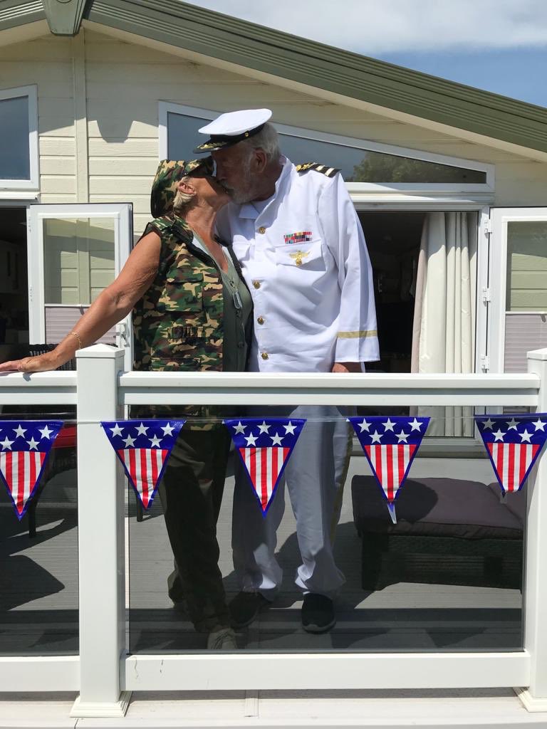 Richardnoiwill's tweet photo. My mum and dad, dressed up and celebrating VE Day. I haven’t seen them for so long but this photo makes me so happy. ❤️ https://t.co/WmCSDinu2m