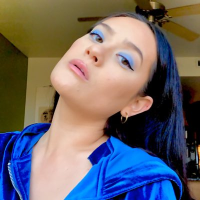 amandaachen's tweet photo. #NewProfilePic https://t.co/rxMwxmFV4A