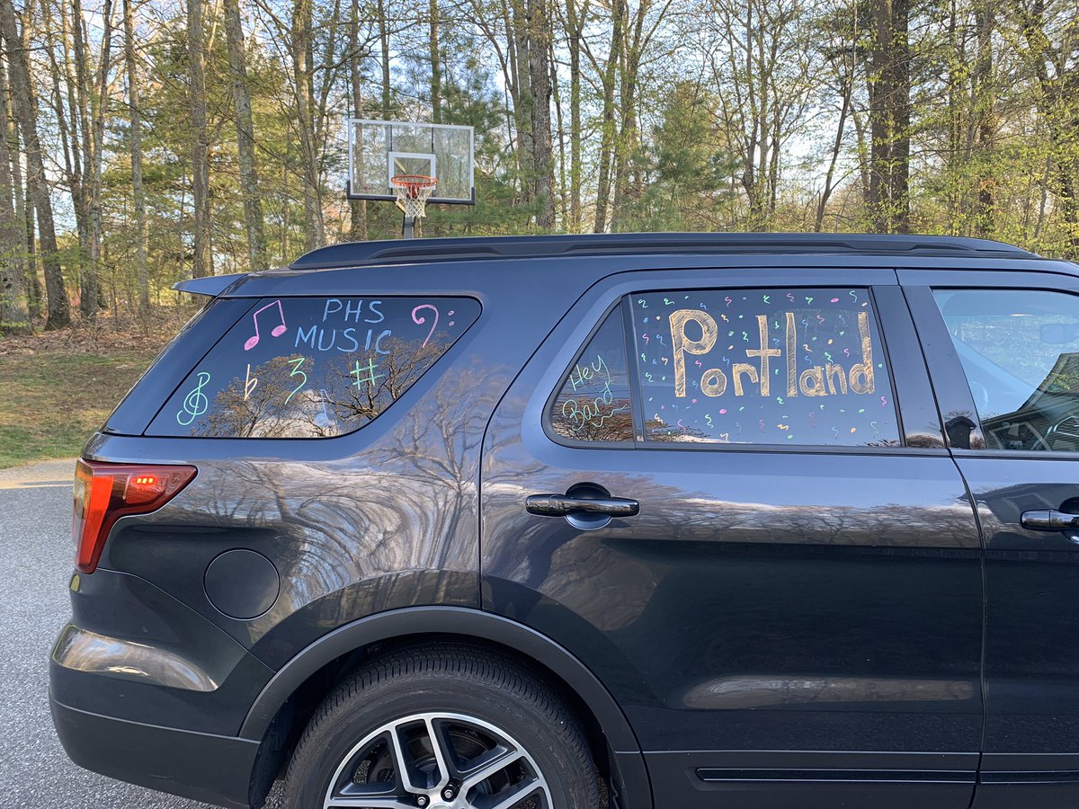 PortlandHSBand's tweet photo. Loved seeing everyone today!!!  Thanks for the love and support!!! https://t.co/oZeVyaoJdR