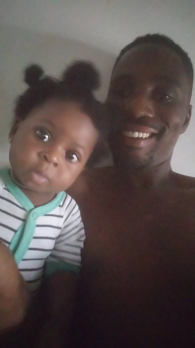 D9Queku's tweet photo. Father and Daughter https://t.co/aXLVxFrvex