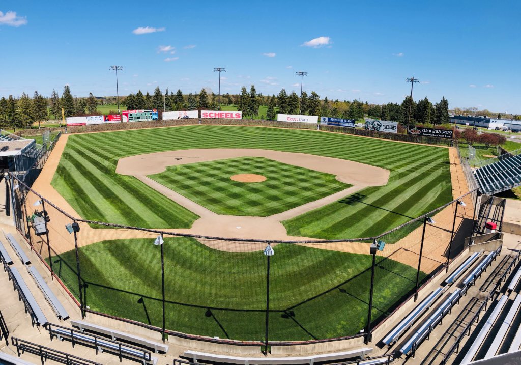 stcloudmac's tweet photo. Can’t forget about Dick Putz field! @ApolloCoachSav @TechTigerBaseb1 @CHSActivities @SCTCCBaseball @WPSilverStars @StCChutes @stcloud76ers https://t.co/yEPHv10sd6