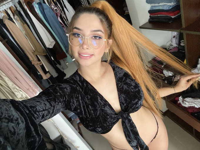 Online @Flirt4Free https://t.co/Mt2Agf2k7q<a class="tags" href="/tag/flirt4free">@flirt4free</a><a href="/tag/flirt4free"class="tags"><span>#flirt4free</span></a><a href="/tag/webcammodel"class="tags"><span>#webcammodel</span></a>