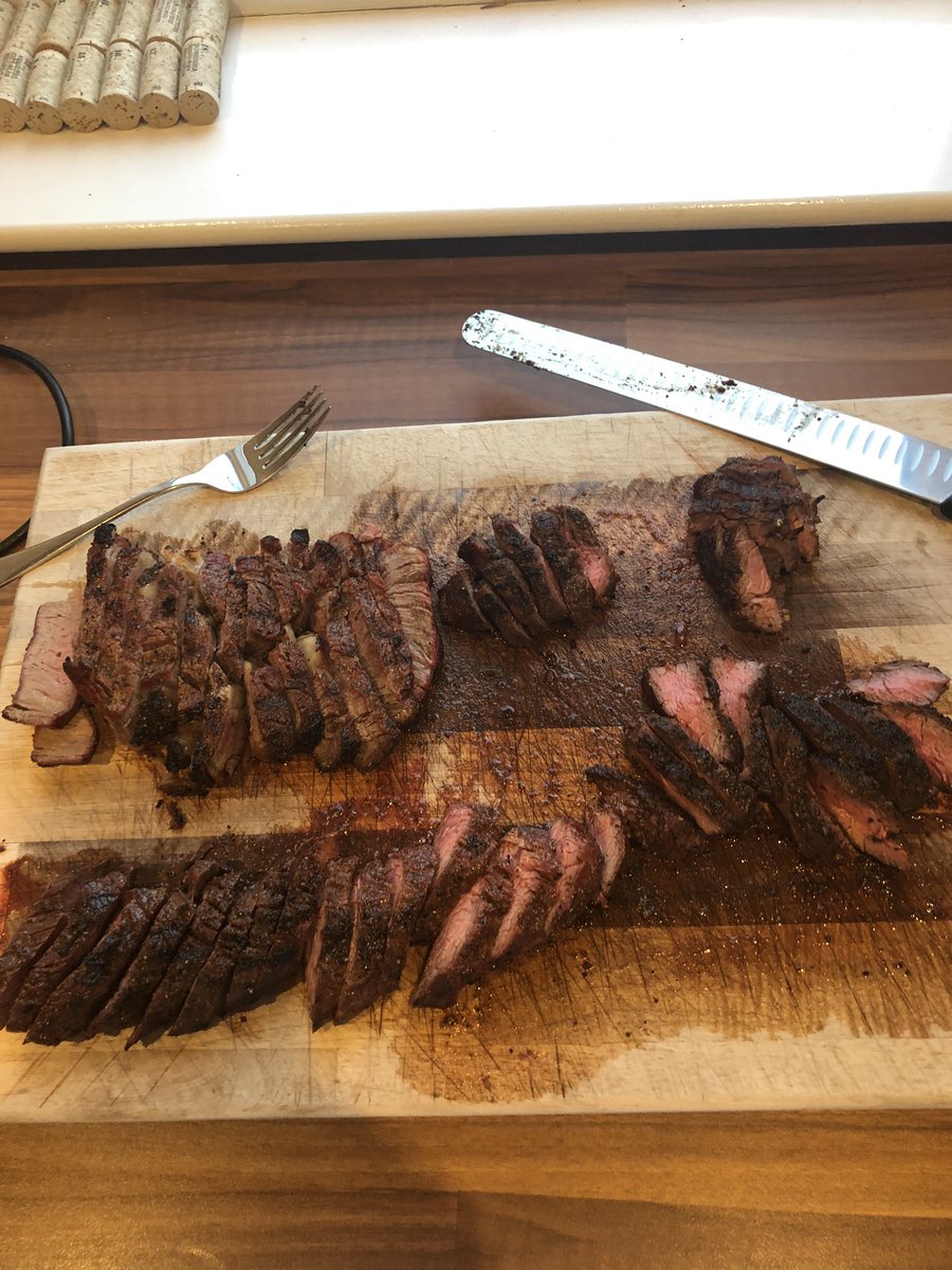 Hanger and ribeye steak, courtesy of <a href="/MeatMerchantMoi/">The Meat Merchant</a> pic’n’mix tonight. Mixture of <a href="/OakridgeBBQ/">Oakridge BBQ</a> Spogos and <a href="/TheSmokeyCarter/">The Smokey Carter™</a> Ancho Coffee, Brazilian BBQ and a wee random <a href="/TraegerGrills/">Traeger Grills</a> Garlic Chilli Pepper thrown into the mix. Couldn’t decide which was best