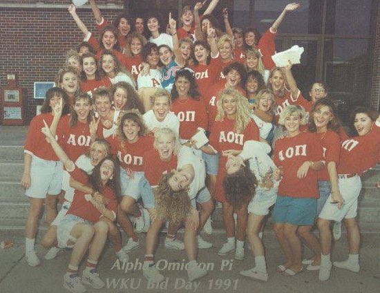 AOIIalphachi's tweet photo. for 55 years now, Alpha Chi has brought joy to the lives of thousands of members and created a bond of sisterhood that can never be broken. this day reflects how far we’ve come as a chapter, and we’re so excited to continue the legacy of Alpha Chi forever ❤️ https://t.co/QkrzkAyyb7