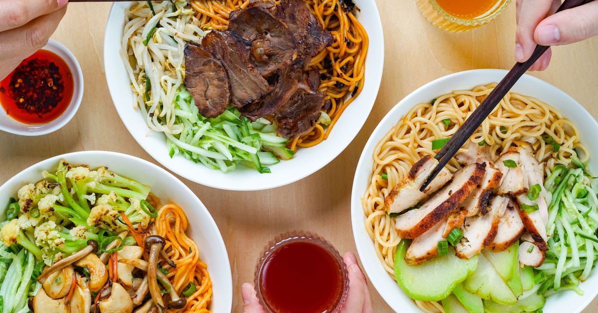 New Food Platform Aims to Give NYC Restaurants a Break from Pricey Grubhub Fees

Shout out to <a href="/EaterNY/">Eater NY</a> for this article a couple weeks back. It's still early days for us but we have big plans. Looking forward to updating you guys here. Happy Friday!

ny.eater.com/2020/4/23/2123…