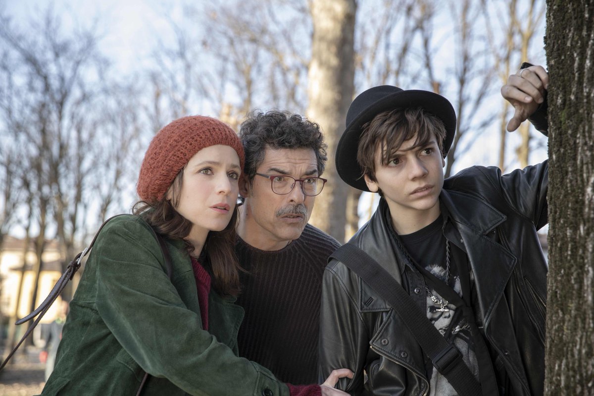 LucaniaFilmfest's tweet photo. Il #DavidGiovani va a #Miofratellorincorreidinosauri di #StefanoCipani
@GassmanGassmann @Einaudieditore https://t.co/U9iFOyqELA