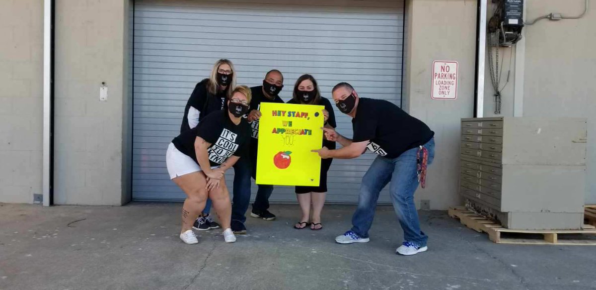 scavohs's tweet photo. Happy Staff Appreciation week from your office team. #riseup https://t.co/OJA93HuOvf