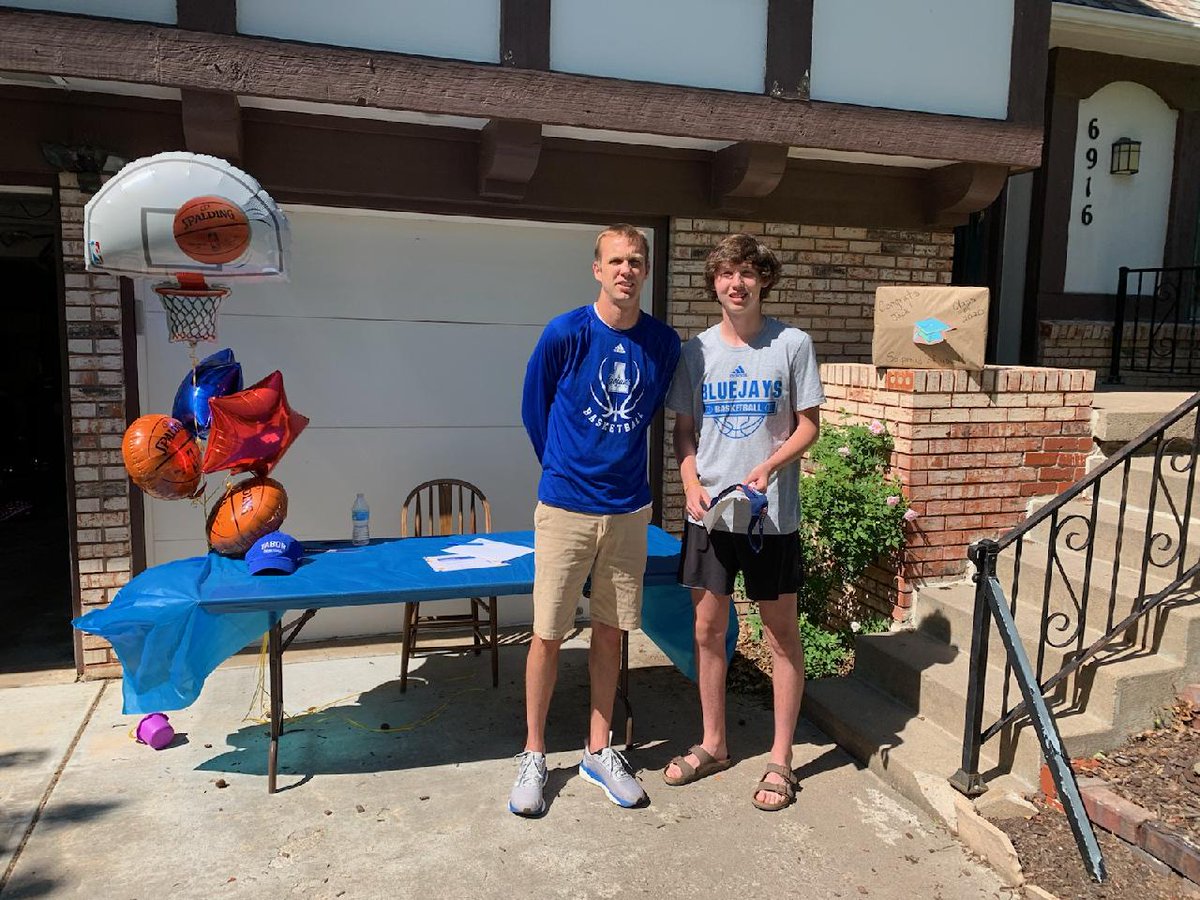 Coach Shet tweet media