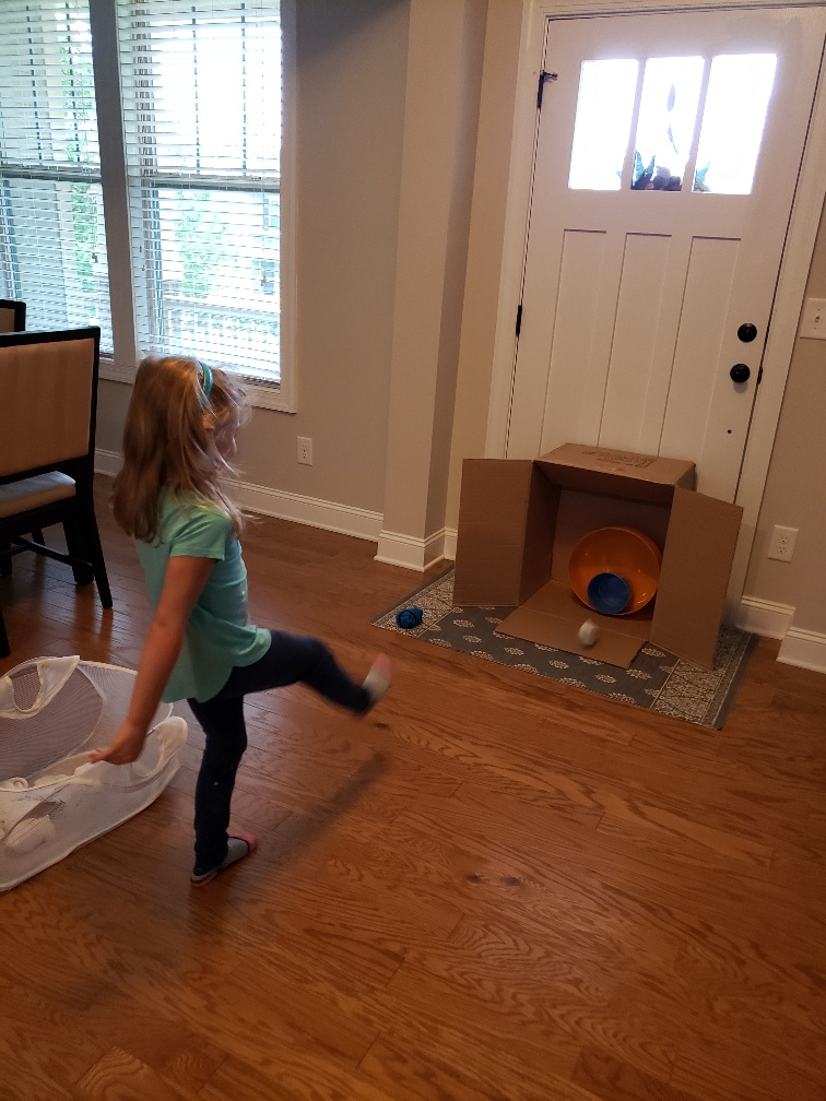 Some <a href="/WestLakeElem/">WestLakeElementary</a> Wallabies in action for #NationalFieldDay! Thanks <a href="/OPENPhysEd/">OPEN Phys Ed</a> for all of the great materials. It looks like our students had a blast!