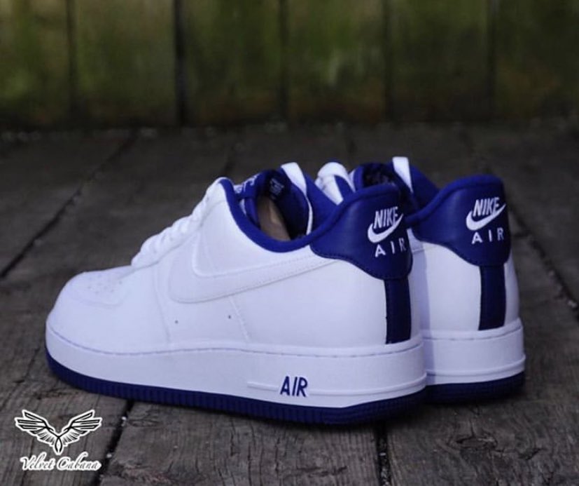 KaftanTrend's tweet photo. (Nike Af1 07 LVB blue/white)
Available
Size 40-45
Price 25,000
@abdoul_official @Rilwannajib #extendlockdown #WatchoutChallenge #StaySafeWithZenithBank https://t.co/vxq0fa8Qz2