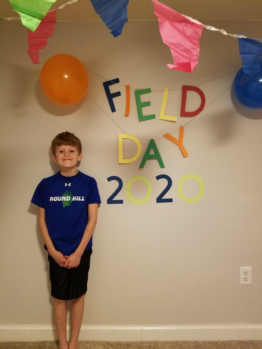 sharonbean76's tweet photo. National Virtual Field Day!  @RHEPE1 @RoundHillES @MrLosePE @MrsWheels2nd #NationalFieldDay #HPEatHome https://t.co/zUhgnALhAs