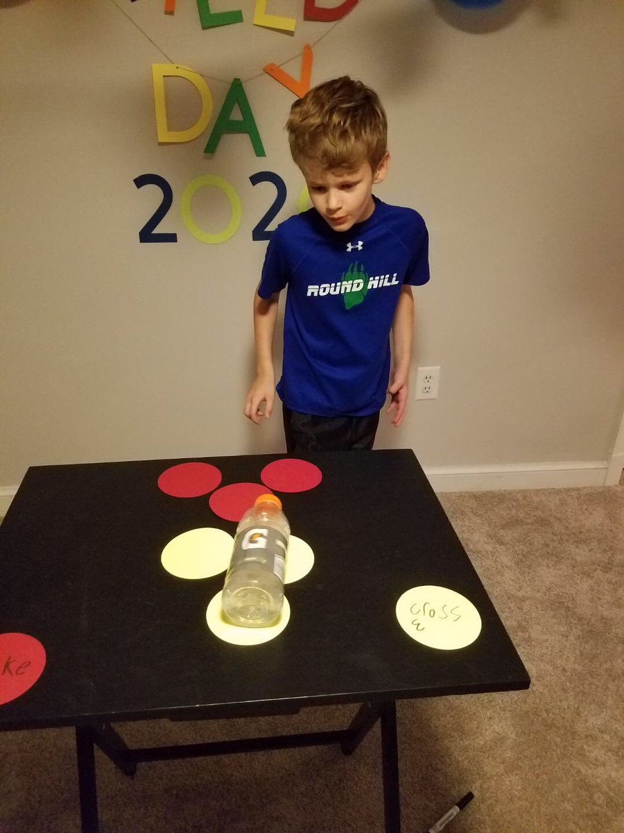 sharonbean76's tweet photo. National Virtual Field Day!  @RHEPE1 @RoundHillES @MrLosePE @MrsWheels2nd #NationalFieldDay #HPEatHome https://t.co/zUhgnALhAs