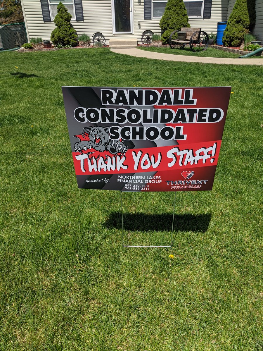 KellyCassaday's tweet photo. Thank you Randall! Made my day ❤️ Just what I needed! #randallwildcats #randallspirit #randallstrong https://t.co/a8vGW9kWS1