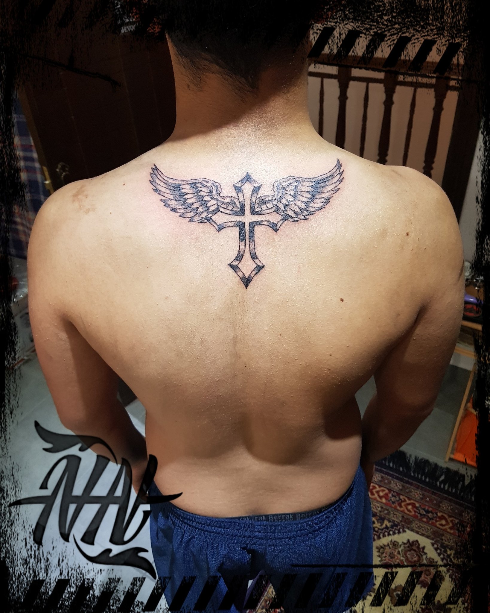 97 Stunning Cross Tattoos For Back  Tattoo Designs  TattoosBagcom