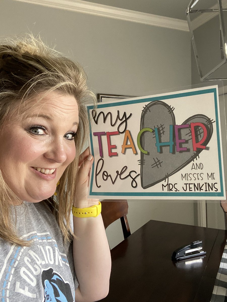 K6Jenkins's tweet photo. 💚💛💙❤️@focacademy I put these on a stick and went and put them in my Bugs’ yard.  I miss my Bugs but I did get to see a lot of their sweet faces!!! #focalions #crazykinderteacher #happyclassrooms https://t.co/Ds0RfR9QVp