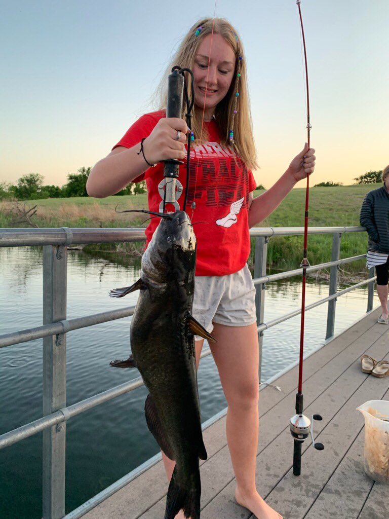janet_hester's tweet photo. Fishing was the extra curricular activity this Spring. Nothing virtual about this. #theyarenevercominghome #fishinggirls #distancelearning https://t.co/Cgtj3WhPQN