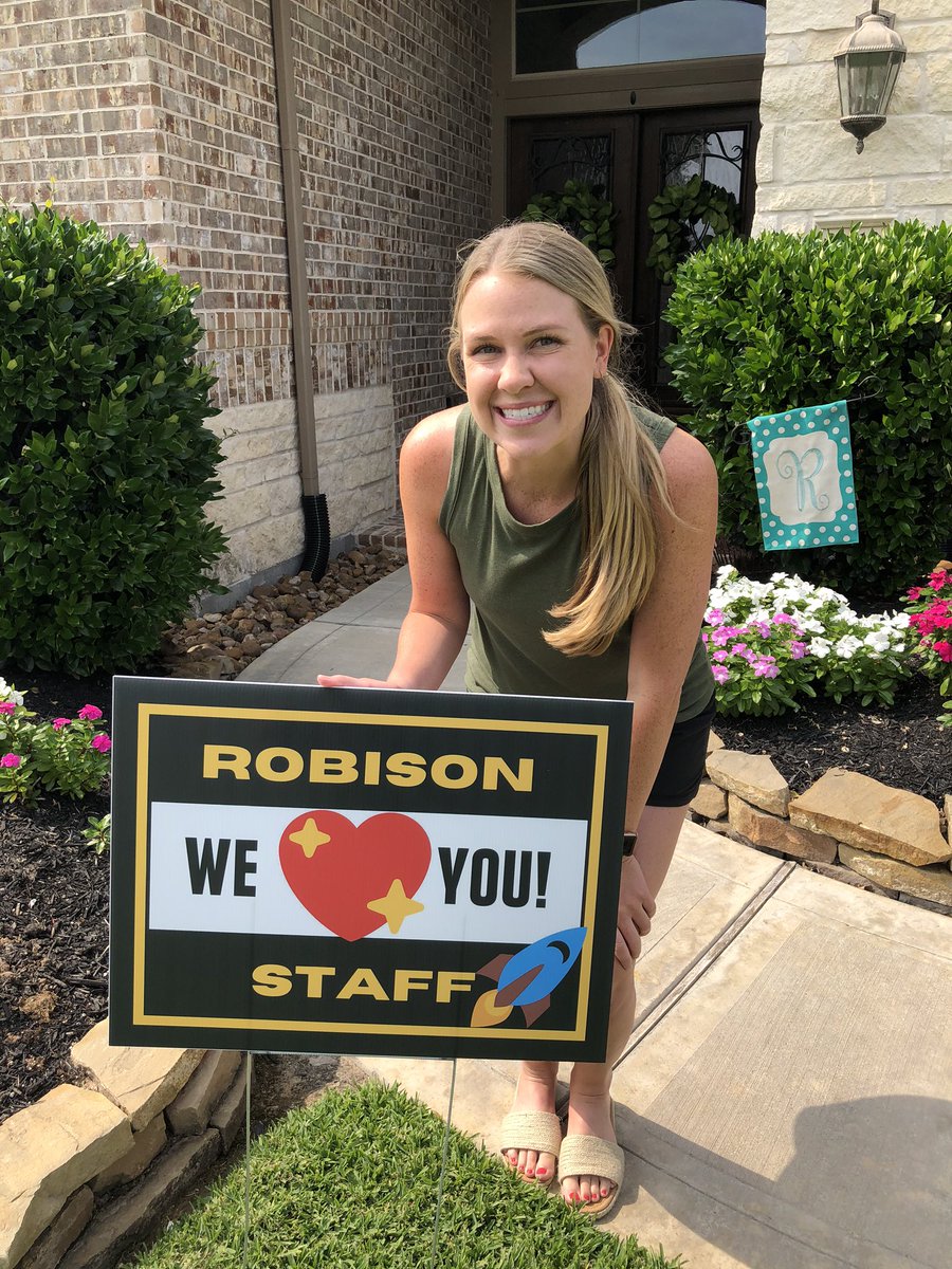 msrother_allie's tweet photo. This sweet surprise was dropped off at my house yesterday! So thankful for our admin team! Feeling so blessed to be a Robison Rocket!❤️🚀 @RobisonES #kindnessisourcompass https://t.co/wTUiBWu2Lo