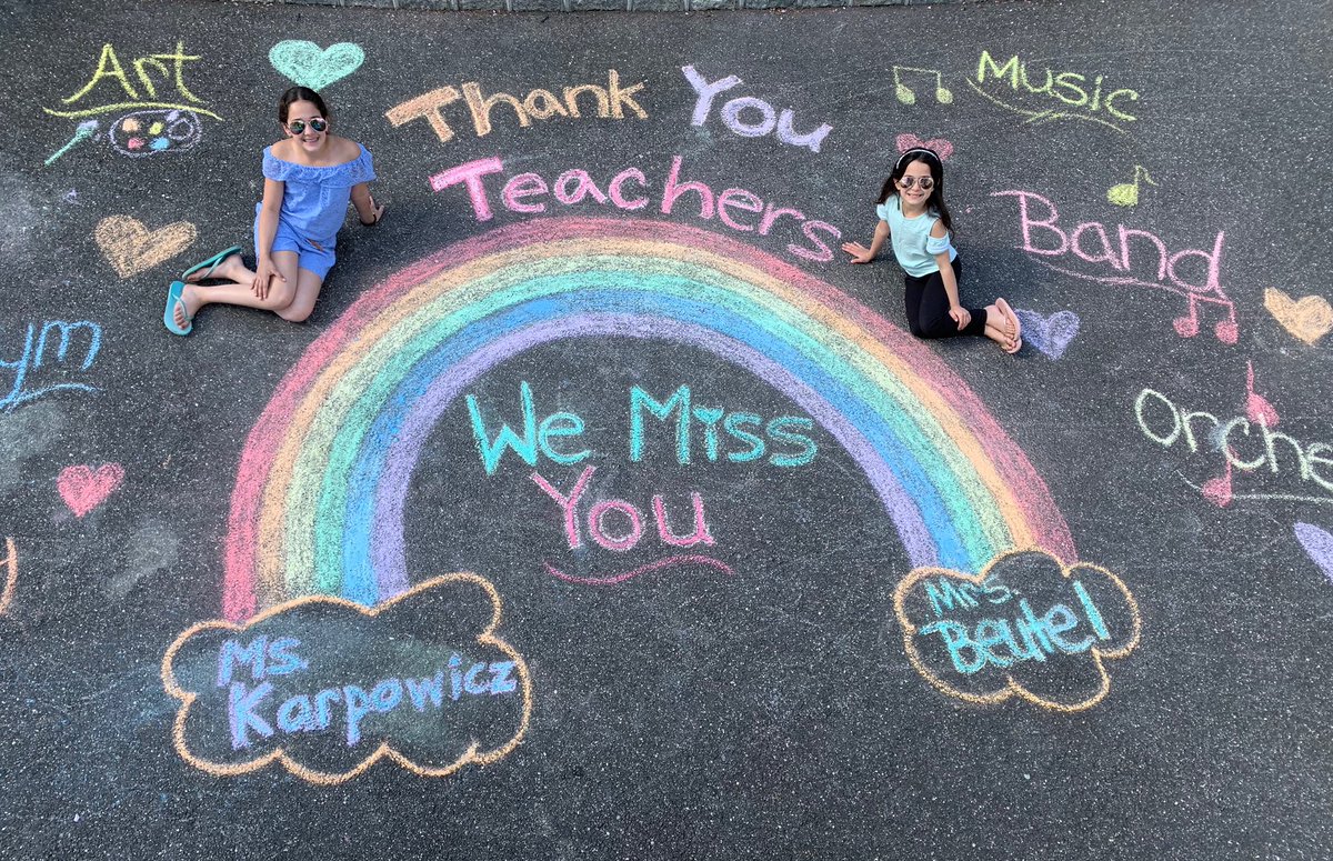 MrsBeutel's tweet photo. Feeling some more love for teacher appreciation week! @KarenKarpowicz @Gagliardi_BW https://t.co/7UvgNDCChH