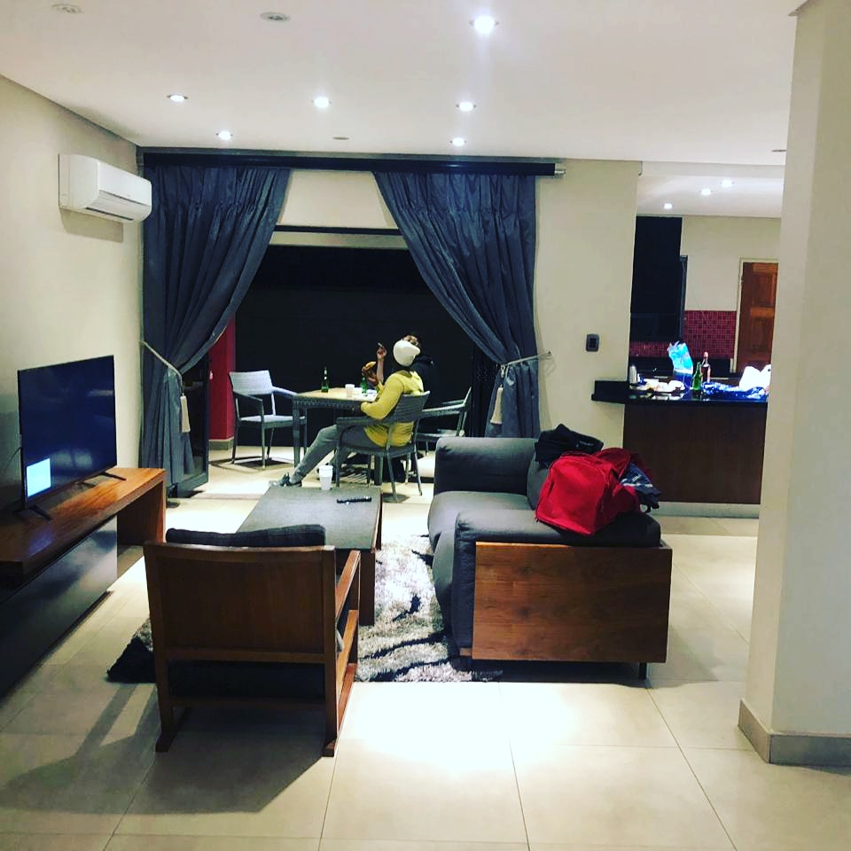 J_Authentic58's tweet photo. Rockstar lifestyle might not make it!!! https://t.co/UJEpEsSROK