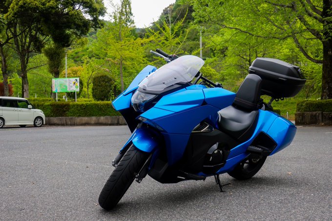 Se Nya Nm4 02 クロスカブ Hrs 納車完了ー ジスペケさんから乗り換えたのは Nm4 02 です 青 青 青ーーー ਊ Ss乗りではなくなりましたが セーニャとnm4をこれからもよろしくお願いします Nm4 青いバイク バイク