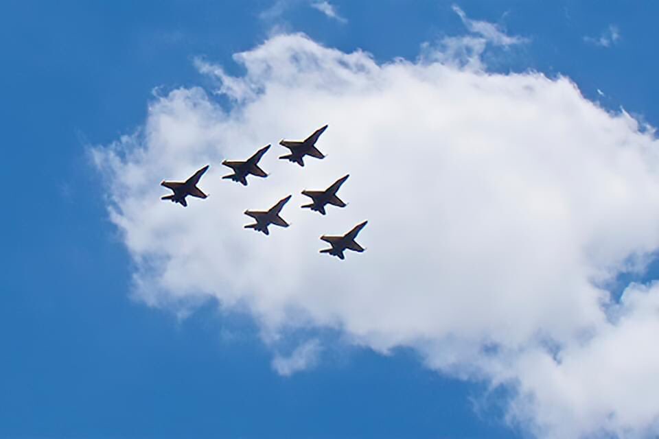 bevcam's tweet photo. Blue Angels Flyover saluting frontline COVID-19 responders #AmericaStrong https://t.co/nBfVzAtRcf