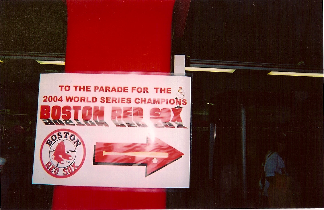 jaybeans's tweet photo. The #WatchWithAChamp brings me back to the Rolling Rally in Boston in 2004 (we had to hop on a last minute flight to get from Birmingham to Boston to crash at a friend's but we made it!) https://t.co/w2P5A1LsWd
