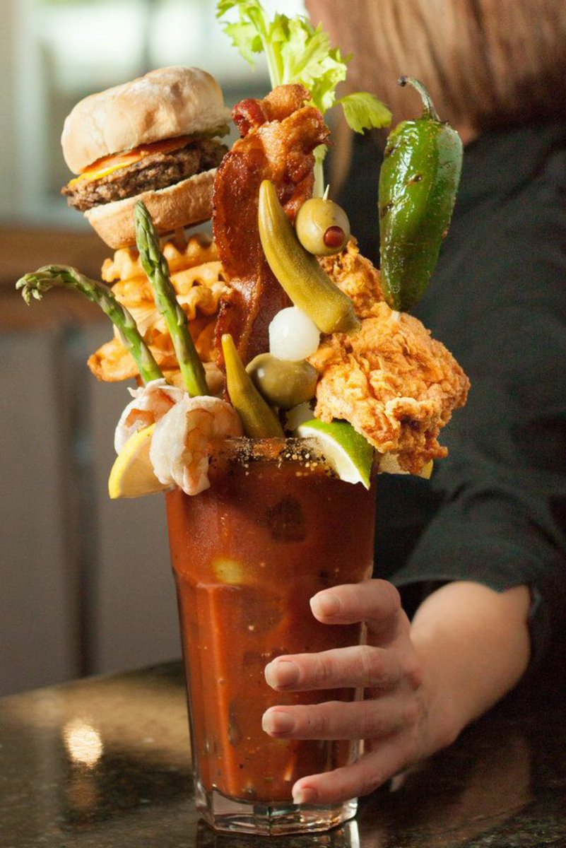 Distro: DebianCocktail: Loaded Bloody MaryYou have a drinking problem and an eating problem.Comes with more shit than you could possibly finish.Where are your sunglasses? Why is your waitress shouting?