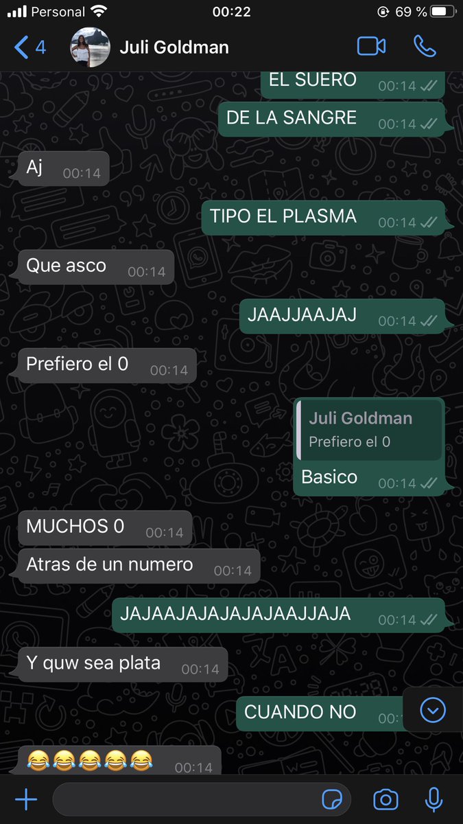 LaraGoldman12's tweet photo. Estaba explicándole a mi hermana (es contadora) la diferencia entre los test de PCR y el serológico y me dice: ‘LIBEREN LOS TEST CEROLOGICOS’. Entonces le digo que va con S porque viene de serología y me responde: https://t.co/4YRKDQohqt
