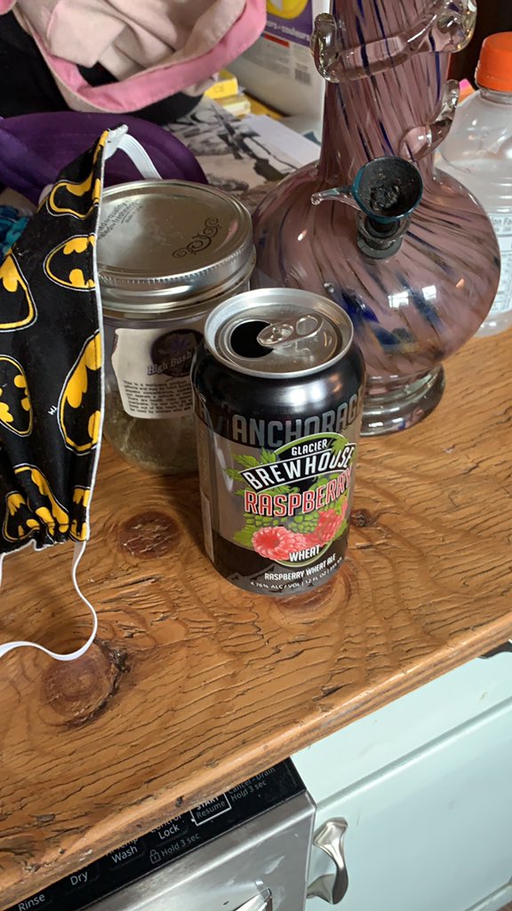 gomer2323's tweet photo. Time to recover from #AnchorTown #Anchorage #Alaska #RaspberryWheat https://t.co/g8I9CJmbF4