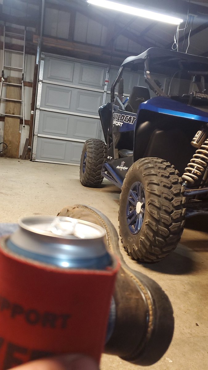 LeBrunBrandon's tweet photo. Sometimes you need a good night cleaning shed, jamming music and drink beer. #sorryneighbors https://t.co/5r7hmXgEFu