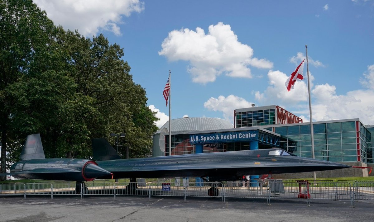 Retro Viator tweet media