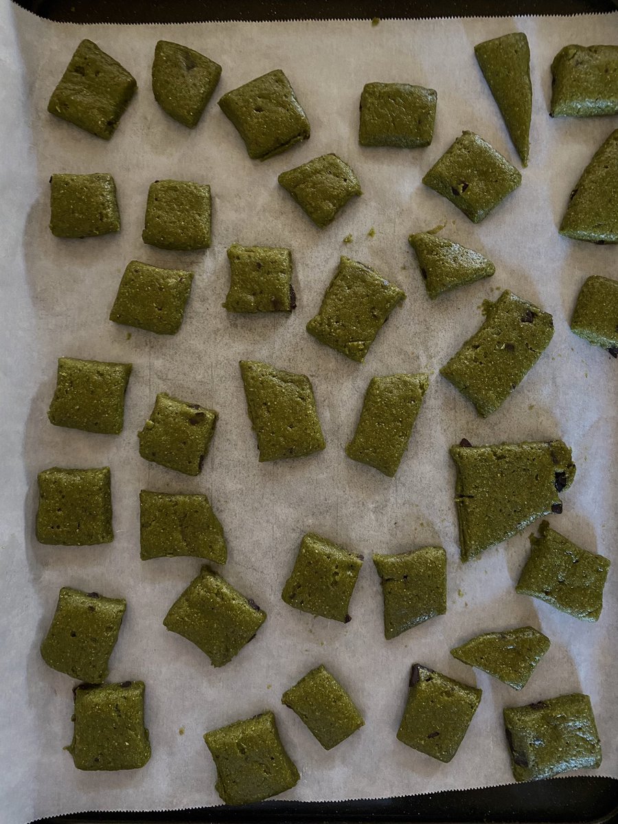 suzuna_nnn's tweet photo. スコッキー
抹茶ver.

スコッキーはスコーンとクッキーの
ハイブリッドスイーツです.
#scookie
#お菓子作り https://t.co/iSeuCJAuUD