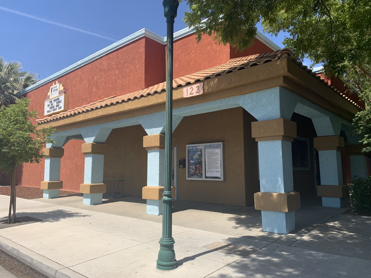 VanessaABC30's tweet image. Coalinga declared all businesses in the city 'essential,’ in defiance of California Gov. Newsom’s exec order. Reel Time movies opened today. Tonight on @ABC30 at 6:30, why the owner &amp;amp; City officials say this isn’t about profit plus a look at the precautions in place for patrons.