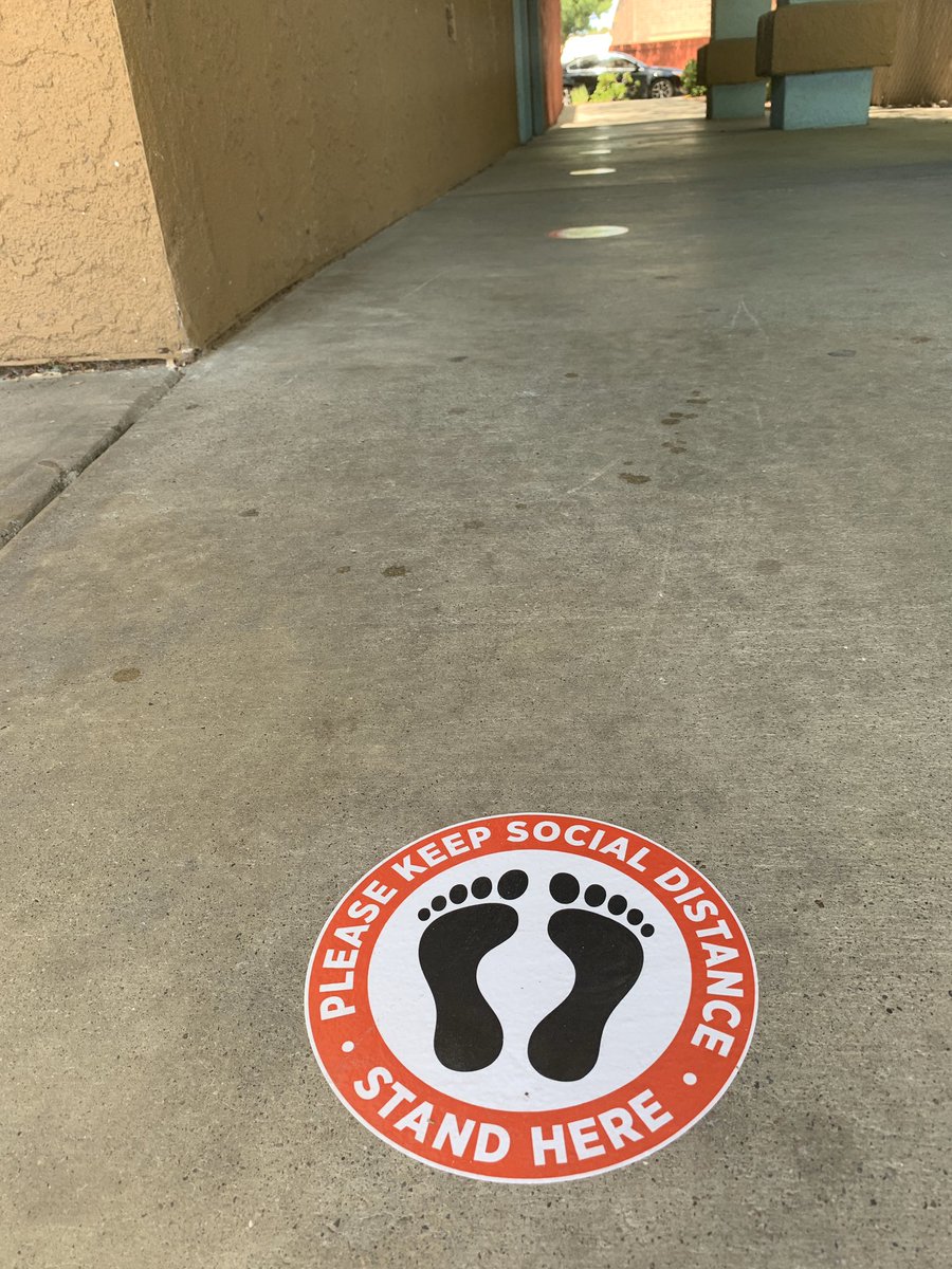 VanessaABC30's tweet image. Coalinga declared all businesses in the city 'essential,’ in defiance of California Gov. Newsom’s exec order. Reel Time movies opened today. Tonight on @ABC30 at 6:30, why the owner &amp;amp; City officials say this isn’t about profit plus a look at the precautions in place for patrons.