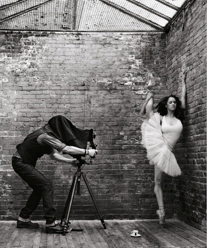 mistyonpointe's tweet photo. Many years of beautiful art created with THE incomparable @markseliger 🙌🏾🙌🏾🙌🏾 Thank you ❤️❤️❤️🩰🩰🩰📷📷📷📽📽📽 #isolation https://t.co/0ShEpTX0El
