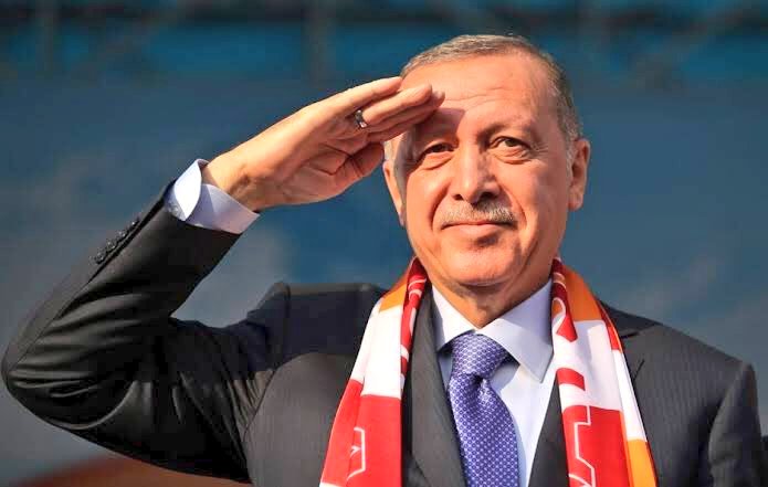 HasanAngiHA's tweet photo. Geride kalan 18 yılda ülkemizi her alanda şaha kaldıran Başkomutana bin selam!

Yolun yolumuz, davan davamızdır.

#GeceyebirErdoğanSelamı https://t.co/pJuqlMNxts