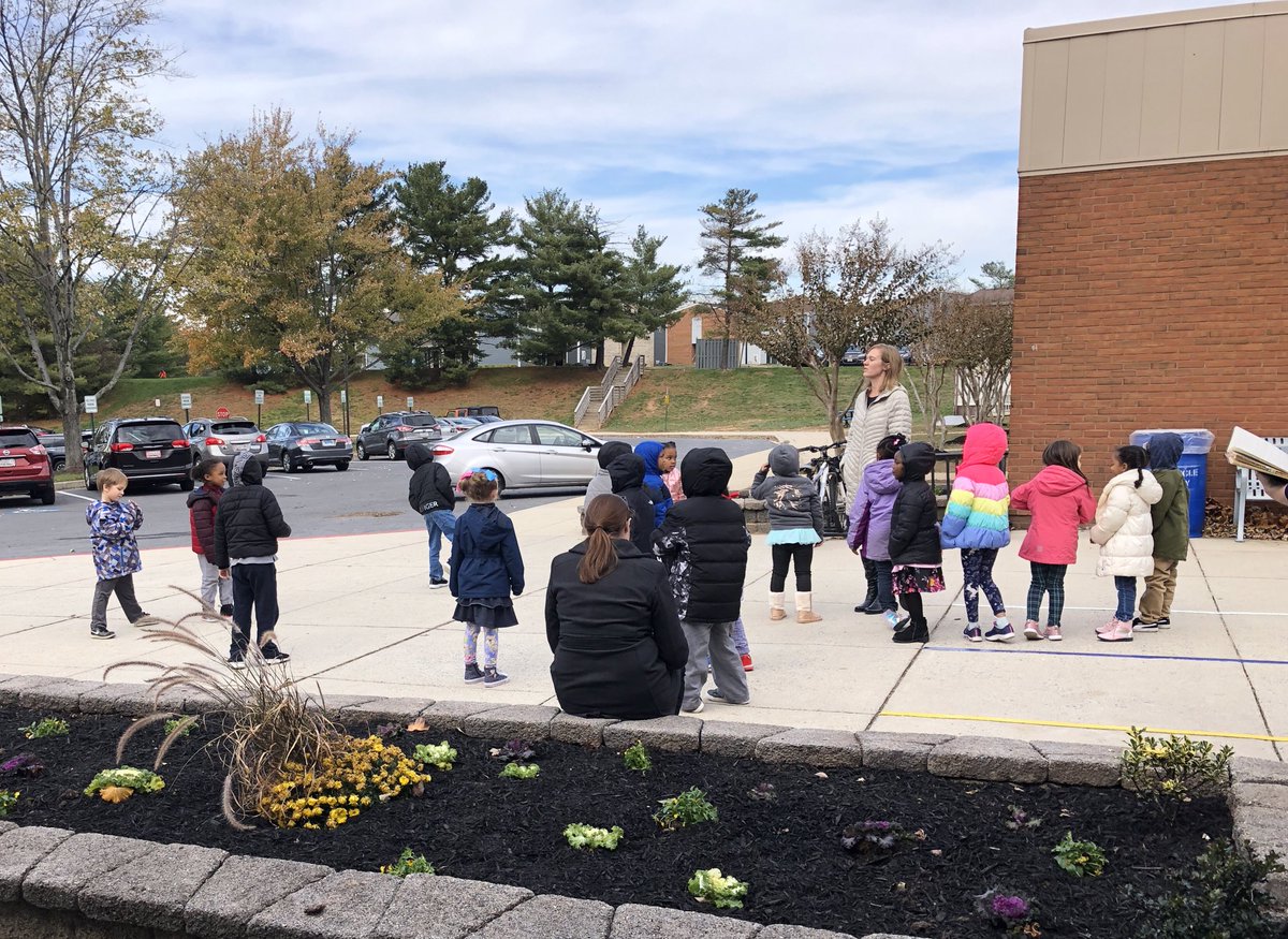 HCPSSElemSci's tweet photo. We want to give a shout-out to MsWagner @hcpss_lwes for #TeacherAppreciationWeek2020. Thank you! We are glad to have you as part of our @HCPSS Elementary #ScienceTeacherLeader cohort. https://t.co/nEzPAY2DyZ