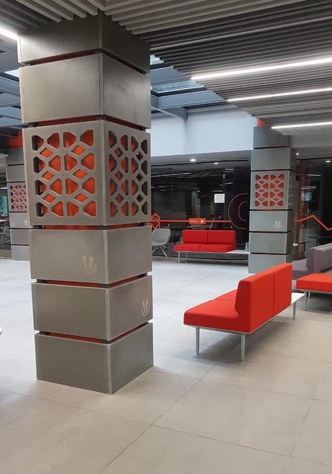 BietonCo's tweet photo. Los recubrimientos con páneles en concreto son una alternativa linda y funcional para darle personalidad a tus espacios.
Calados diseño #bieton para @raizarquitectura, proyecto @Celsia_Energia 
#interiordesign
#concretedesign
#acabadosarquitectonicos
#amorporelconcreto
#concrete https://t.co/iRrNXMk1m4