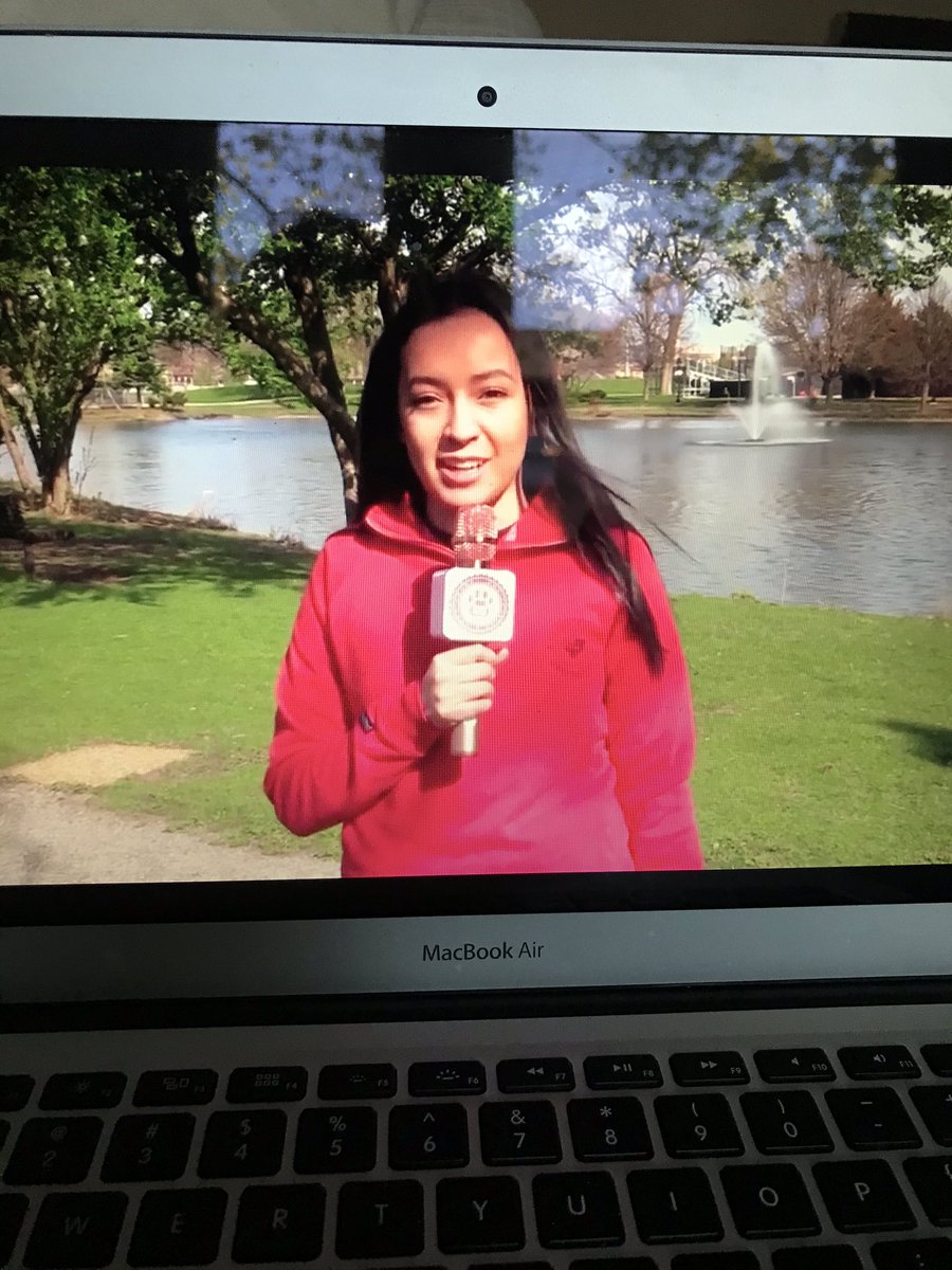 DJKMDiv's tweet photo. YAAASSS MARCY 👏🏼👏🏼👏🏼 that’s our peer minister for mercy!! 

#WeAreSXU #ScarletAndGray https://t.co/VUkIn9vQcC