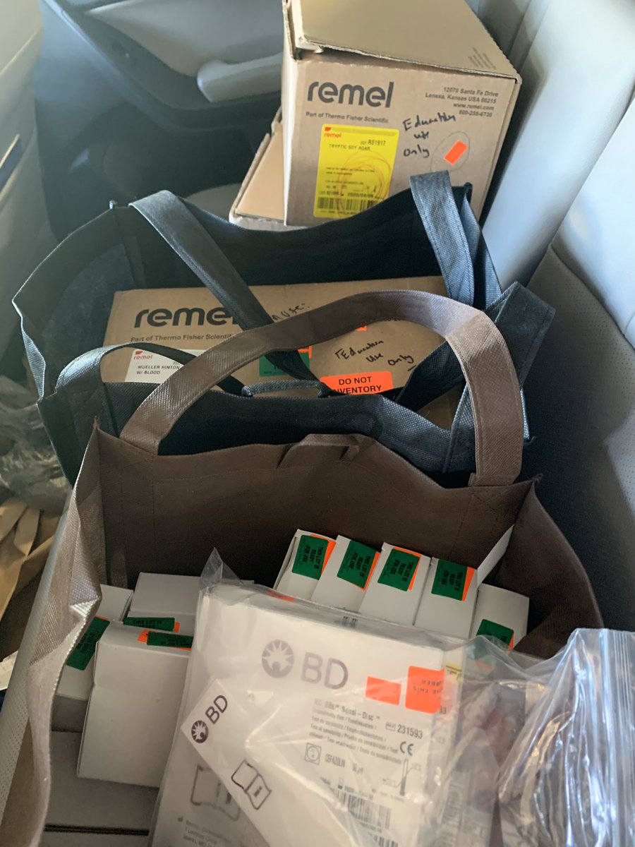odie0222's tweet photo. Delivering donated expired reagents, media, and antibiotics to one of our local universities! #ASCPSoMeTeam 
@ASMicrobiology @ASCP_Chicago @ASCLS @AsclsF @andreaprinzi @RodneyRohde @KMirza @KGolabMLS @HassanLabDoc @aharrington1884 @up2Melissa @MelissaUpton7 @ThatLabChick https://t.co/rVDRLgMEhm