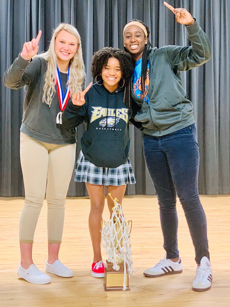THANK YOU TO OUR SENIORS!
<a href="/Bam_McCarthy3/">Brielle McCarthy</a> <a href="/jazcampbell8/">Jasmine</a> #MargretEdens 
🦅Fr 15-1 🦅So 20-1
🦅Jr 23-3 🦅Sr 27-2

🦅 85-7 Career Record

🏀 2️⃣ SCISA AA State Championship
🏀 4️⃣ SCISA AA Regional Titles