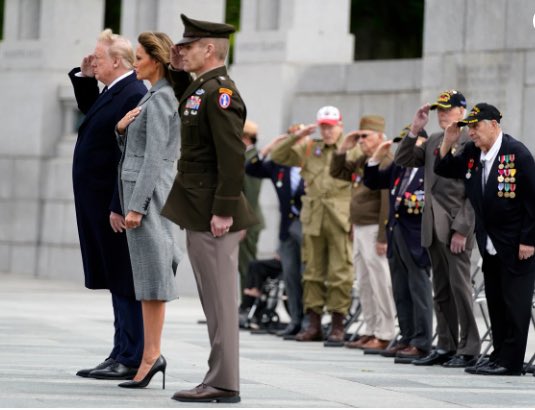 MysterySolvent's tweet photo. #DonaldTrumpIsTheTypeOfGuy
Who would expose war heroes to the Coronavirus because he’s too narcissistic to wear a mask. https://t.co/gSW3jsAEfD