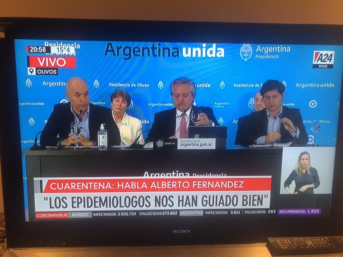 GiacoDiego's tweet photo. La mediocridad intelectual de estas tres personas es pavorosa. Cómo Mises decía “La gente capaz no suele querer gobernar, ni dirigir a sus prójimos” https://t.co/GWkRg2fXjK